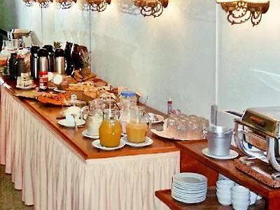 Royal Palace Hotel Porto Alegre 3*,